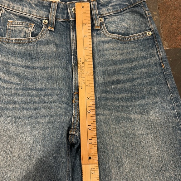 H&M Blue High Rise Jeans with Wide-Leg Cut - Picture 7 of 9